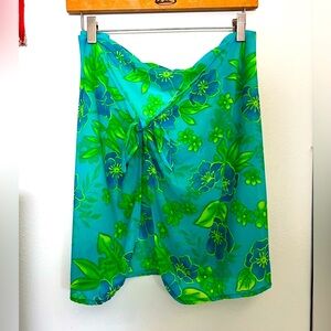 Hawaiian sarong, pareo, bathing suit cover-up wrap skirt.